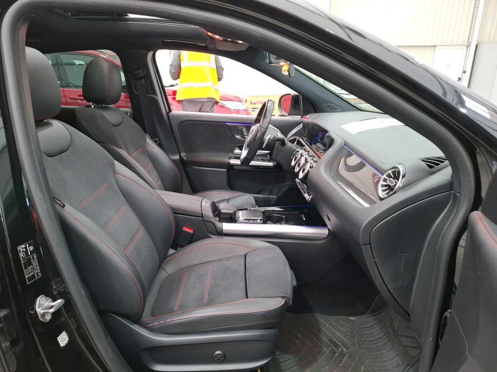 MERCEDES GLA II 200 7G-DCT AMG Line 2021
