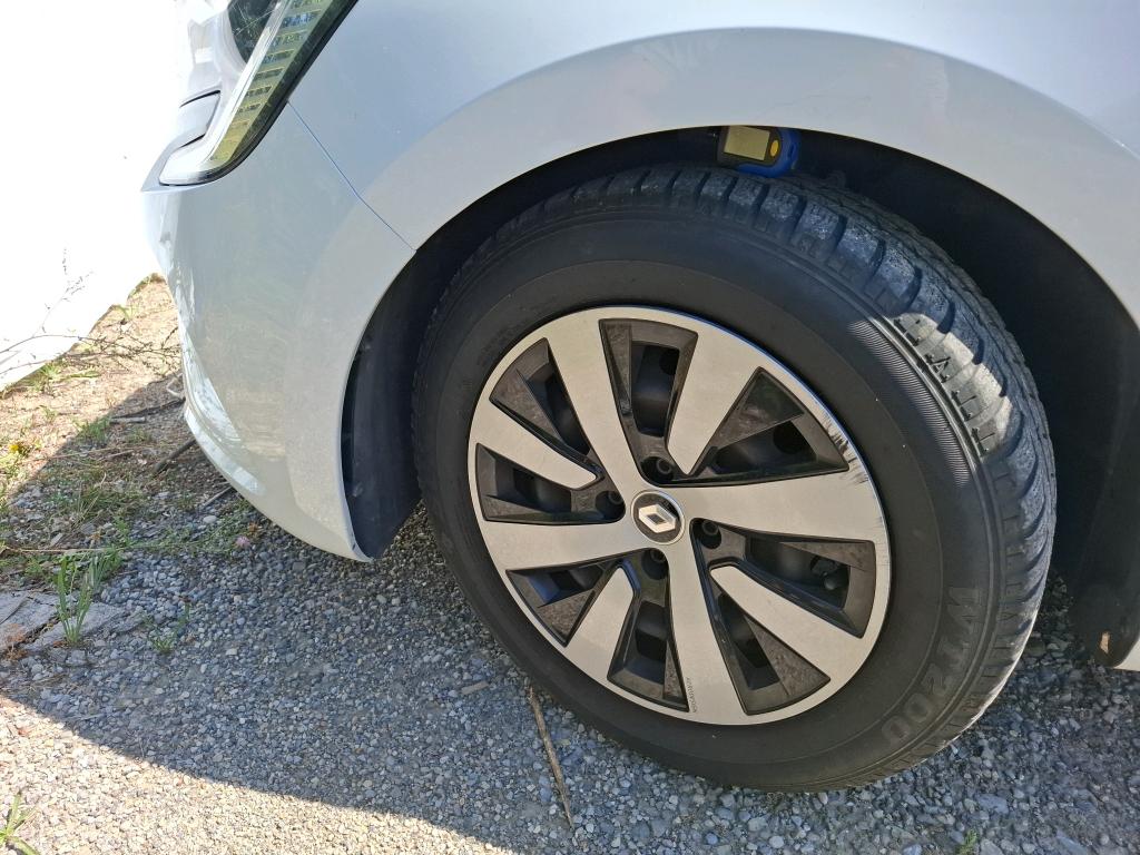 RENAULT CLIO V TCe 90 Equilibre 2023
