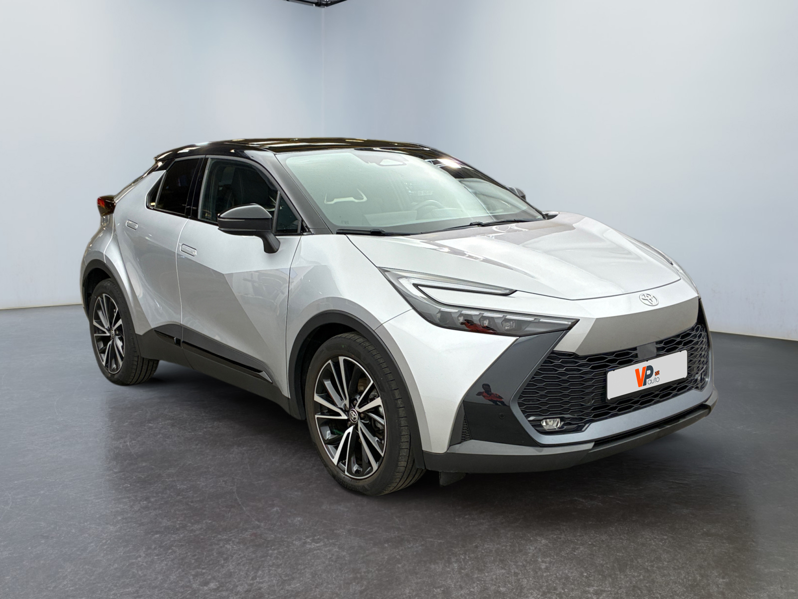 TOYOTA CHR 2024