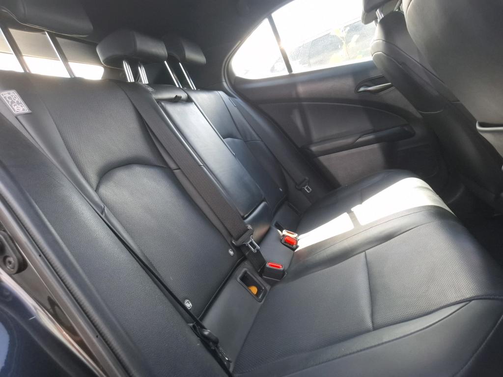 LEXUS  2022