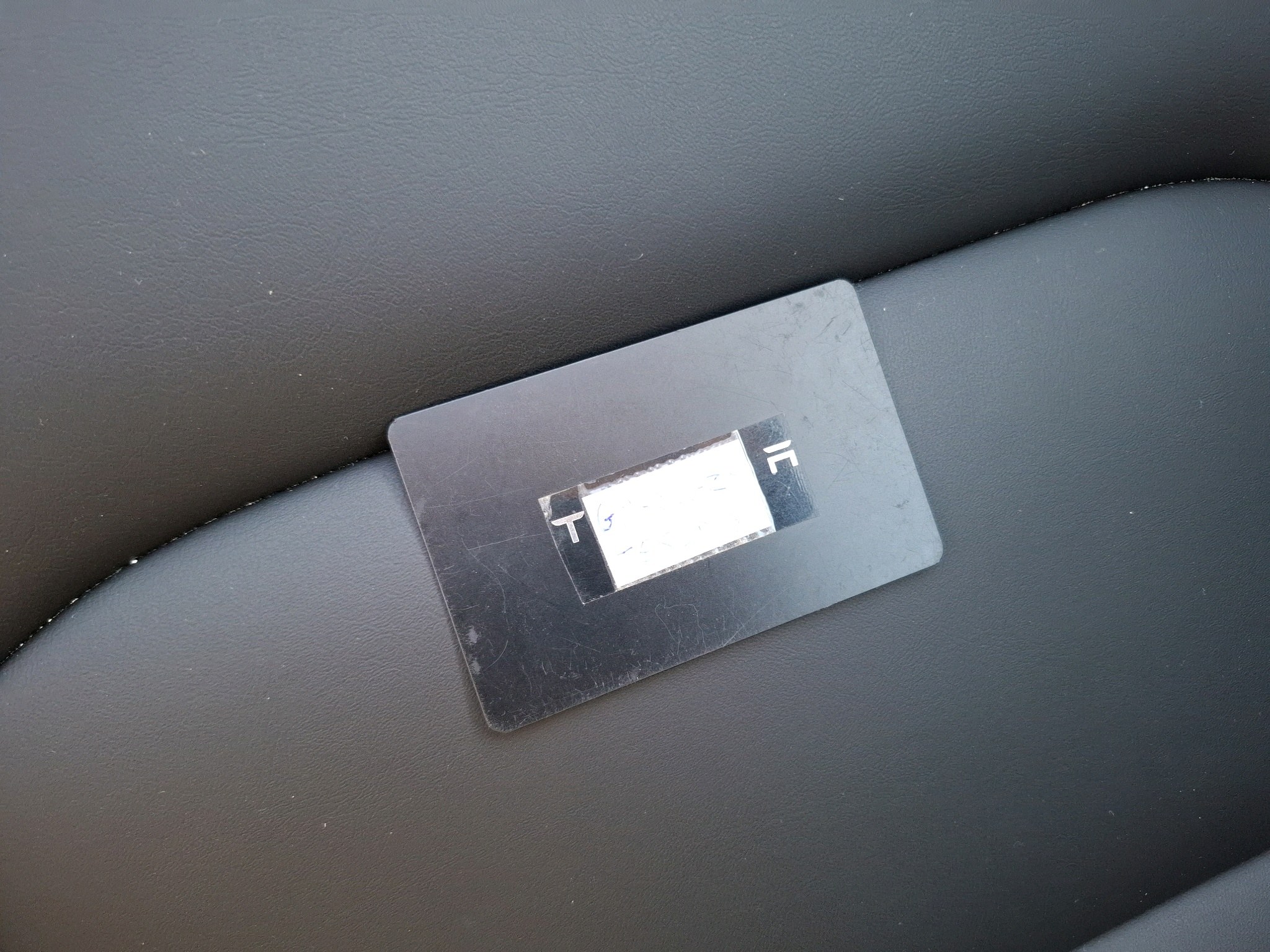 TESLA MODEL Y Standard RWD 2023