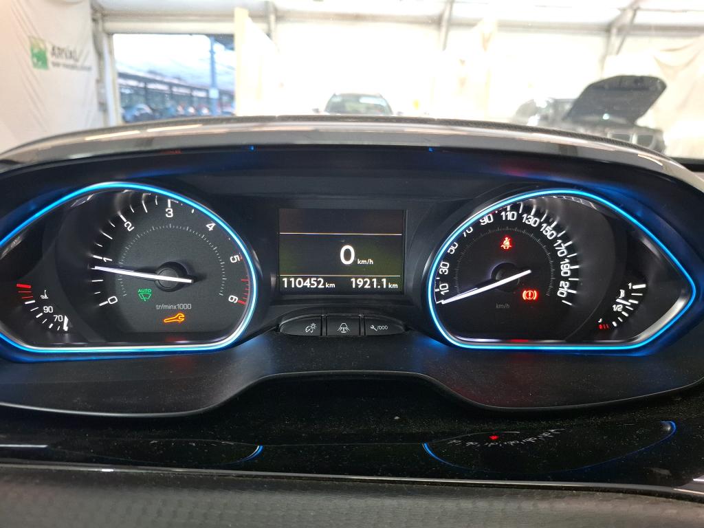PEUGEOT 2008 BUSINESS 1.6 BlueHDi 100ch S&S BVM5 Allure 2017
