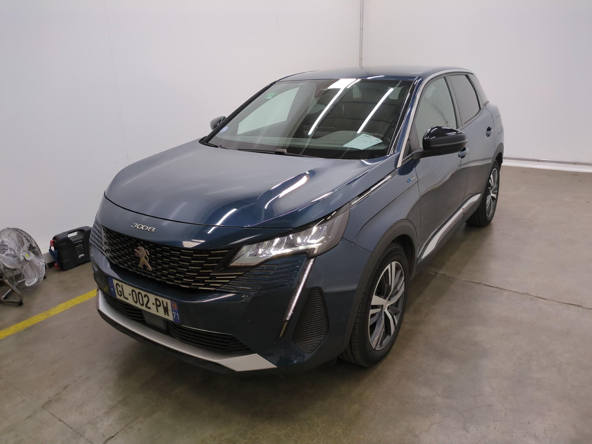 3008 HYBRID