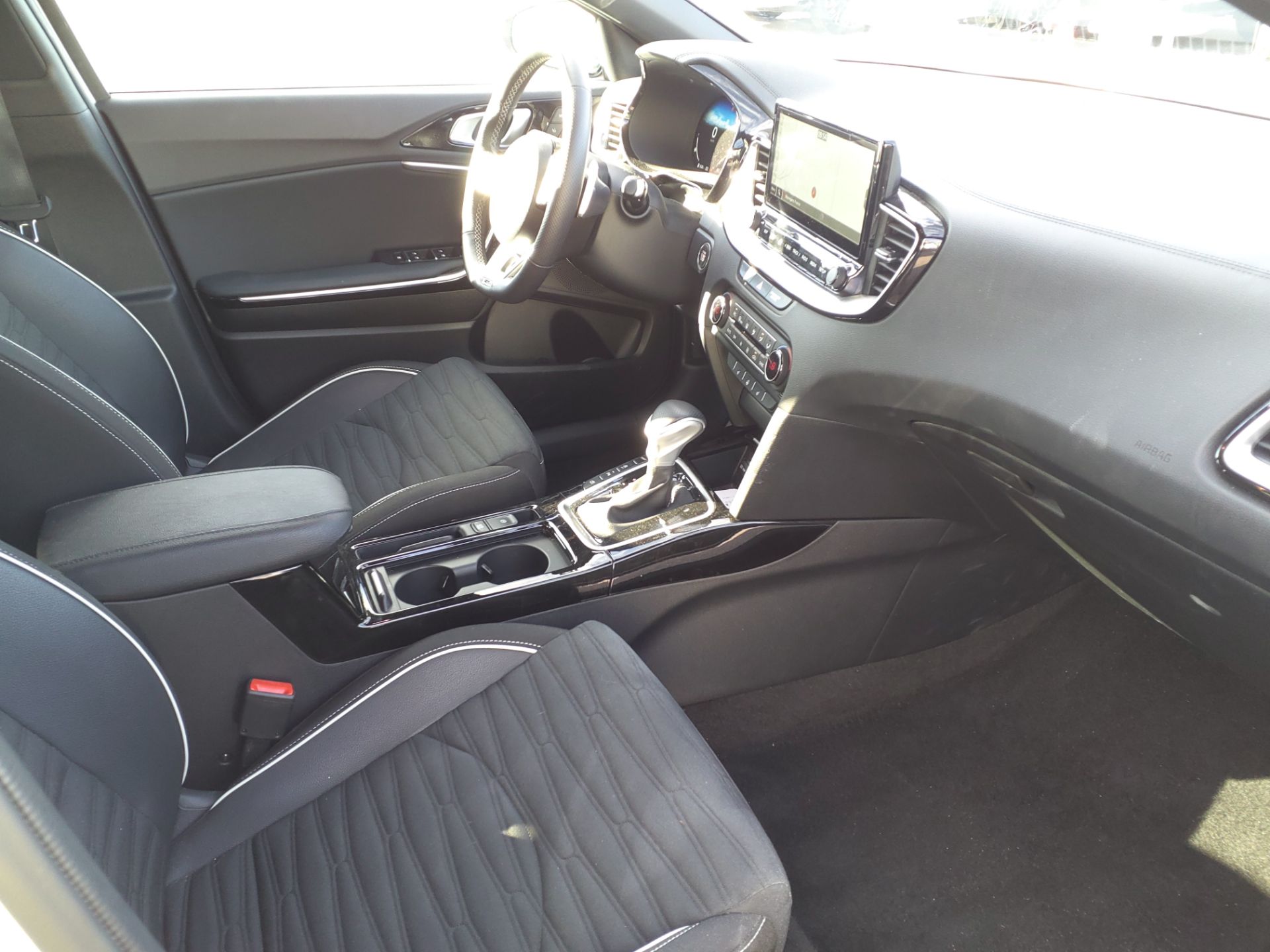 KIA CEED 1.5 T-GDi 140 ch DCT7 GT-line 2025