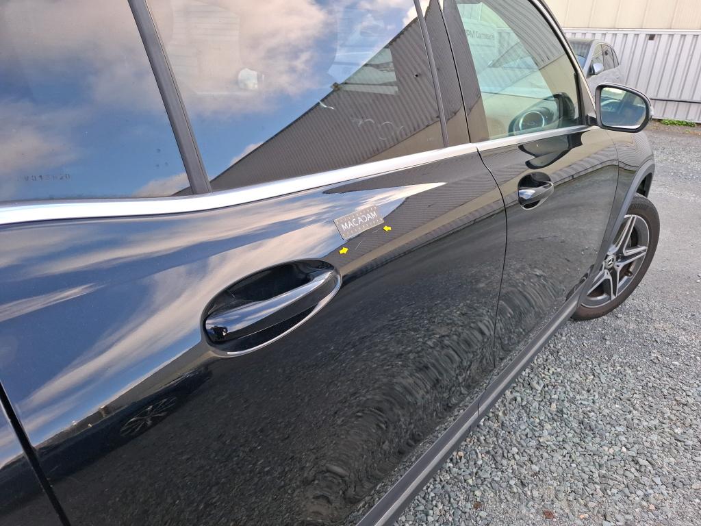 MERCEDES GLB 200 d 8G-DCT AMG Line 2023