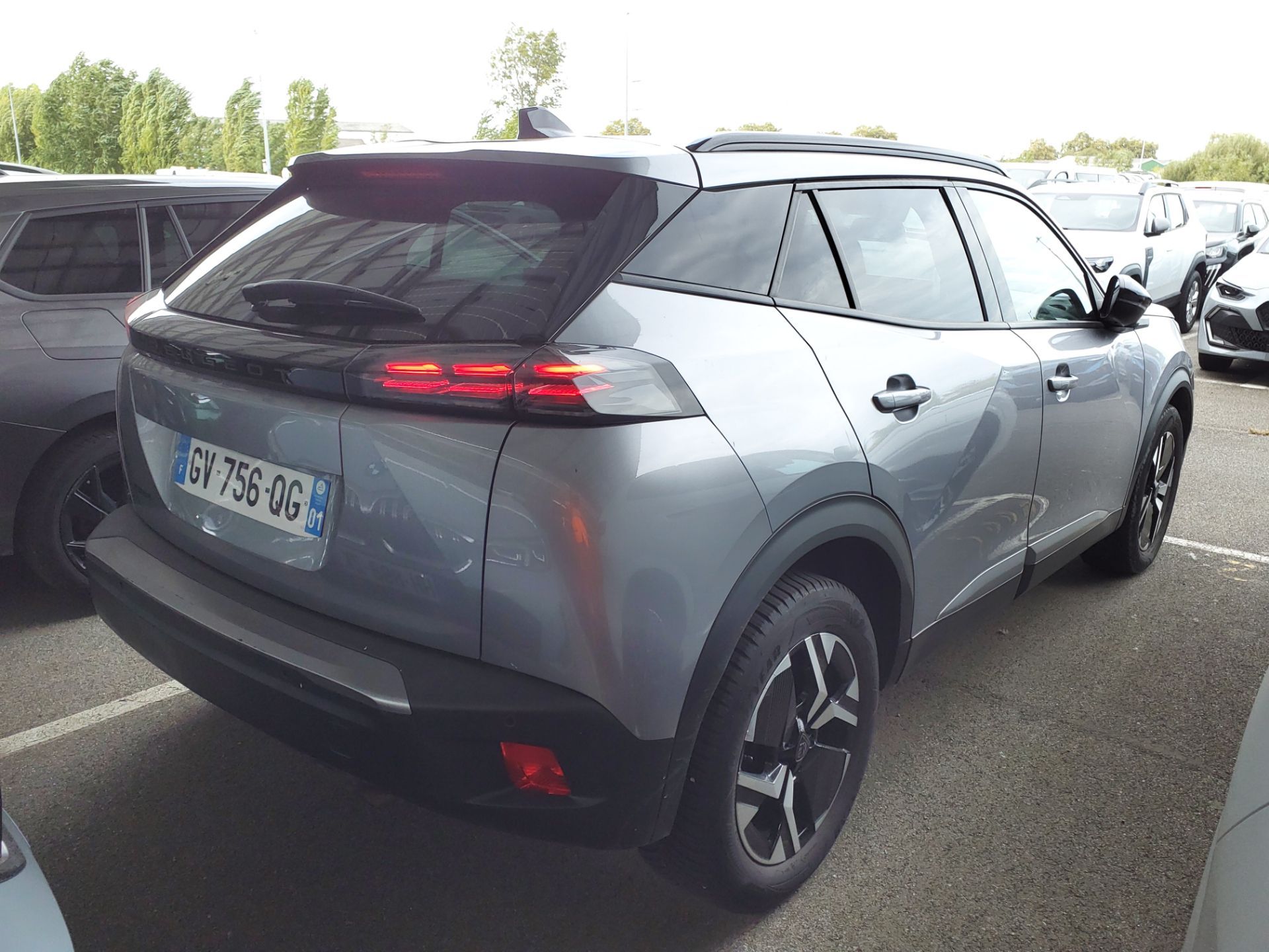 PEUGEOT 2008 PureTech 100 S&S BVM6 Allure 2024