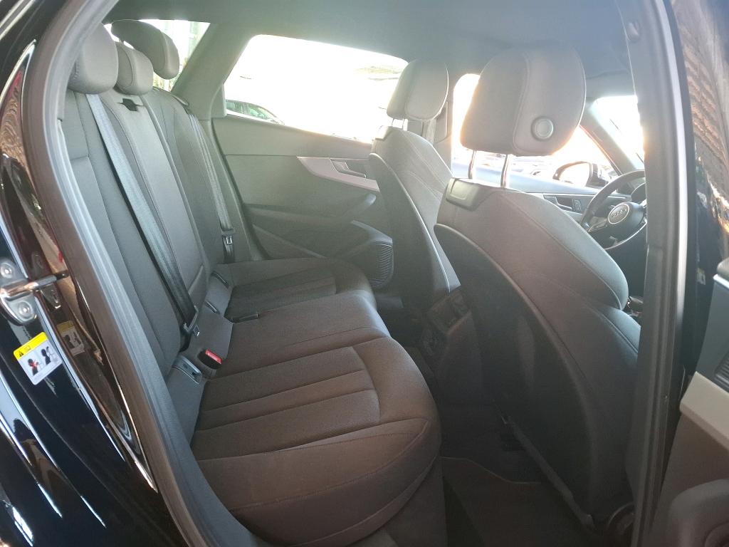 AUDI A4 AVANT 40 TFSI 204 S tronic 7 Quattro Business Line 2022