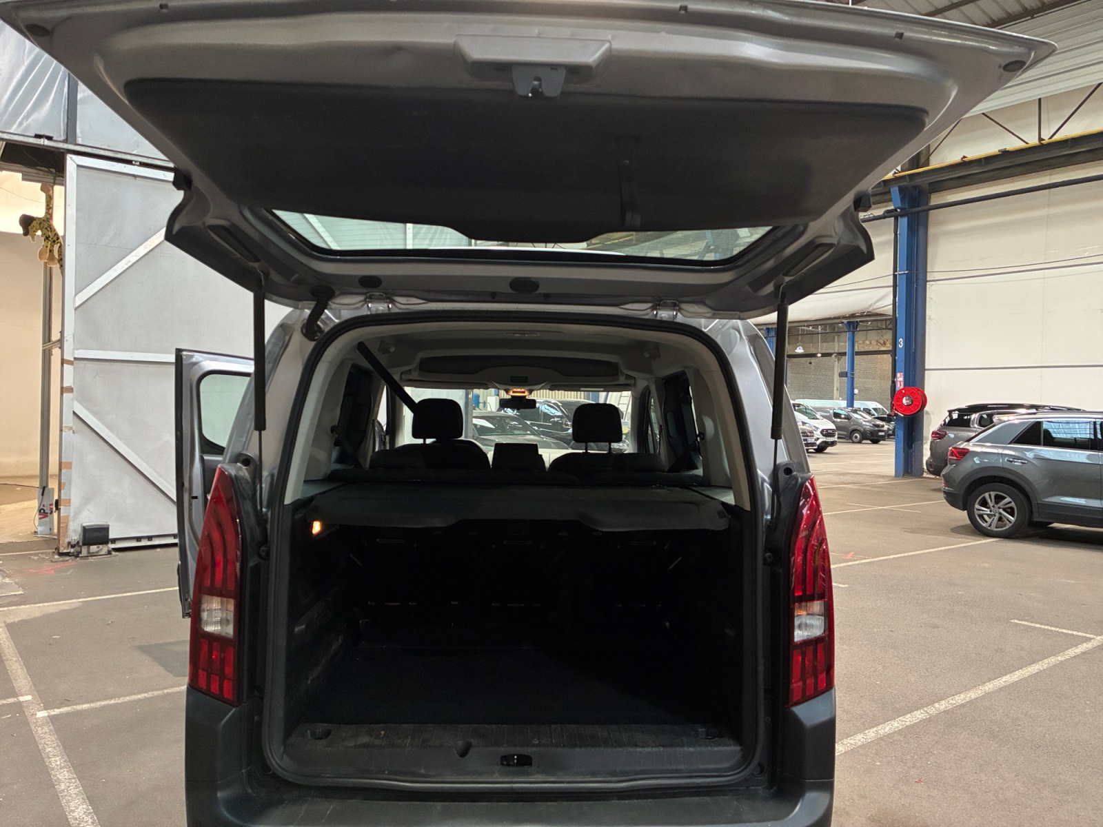 PEUGEOT RIFTER Standard BlueHDi 100 S&S BVM6 Style 5pl 2021