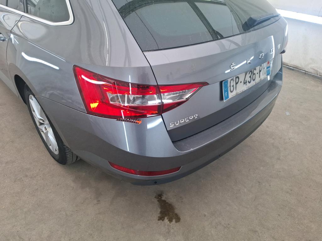 SKODA SUPERB COMBI 2.0 TDI 150 SCR DSG7 Business 2023