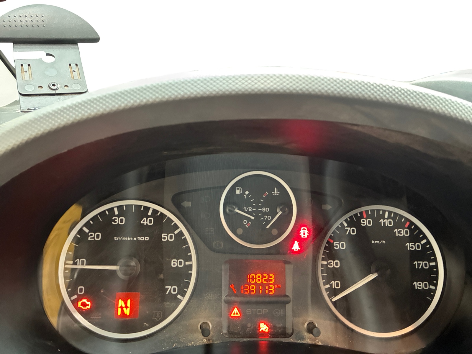CITROEN BERLINGO FOURGON M BLUEHDI 100 S&S ETG6 CLUB 2017
