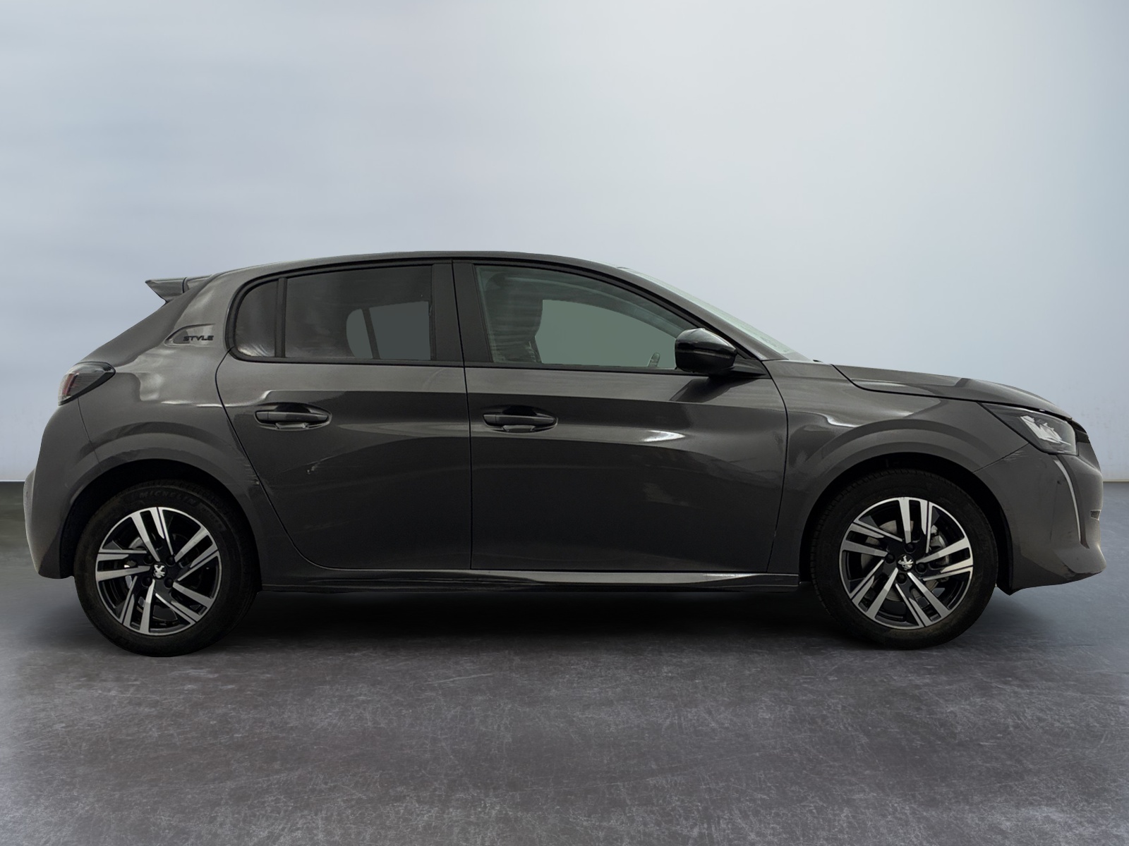 PEUGEOT 208 PureTech 100 S&S EAT8 Style 2023