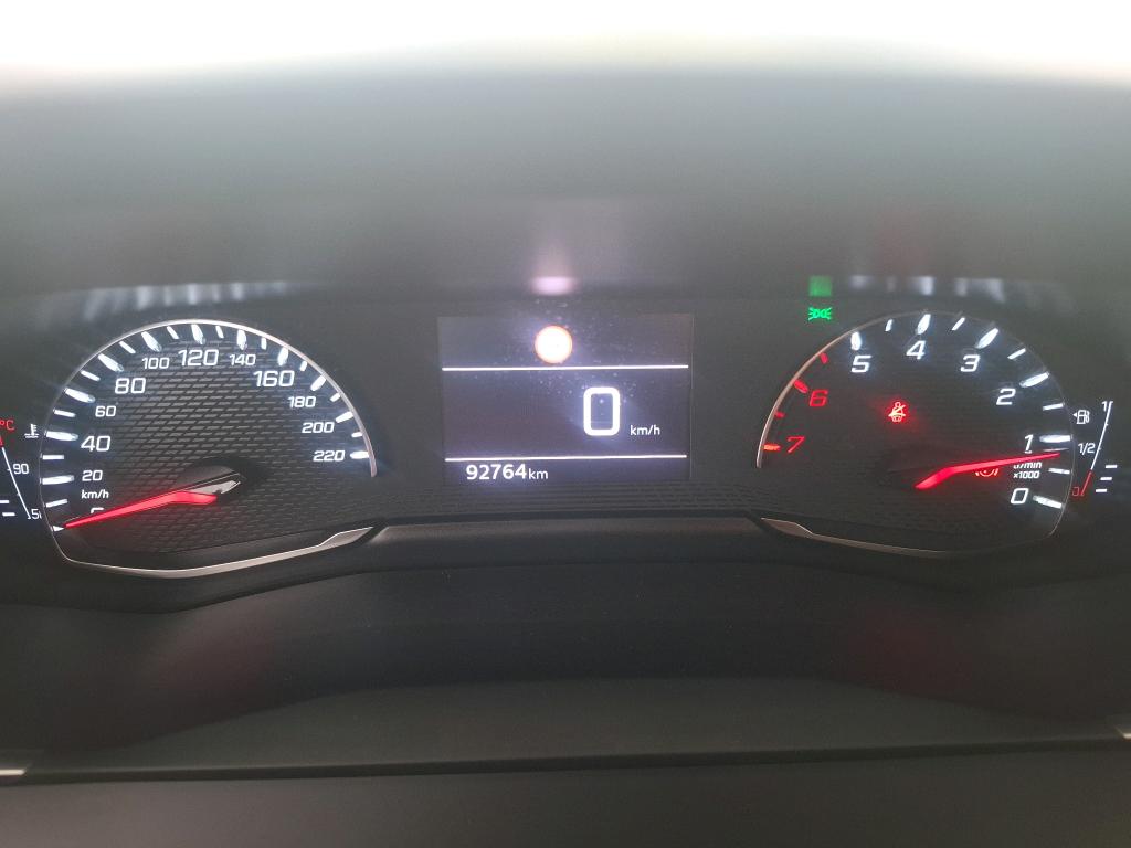 PEUGEOT 2008 PureTech 100 S&S BVM6 Active Pack 2023