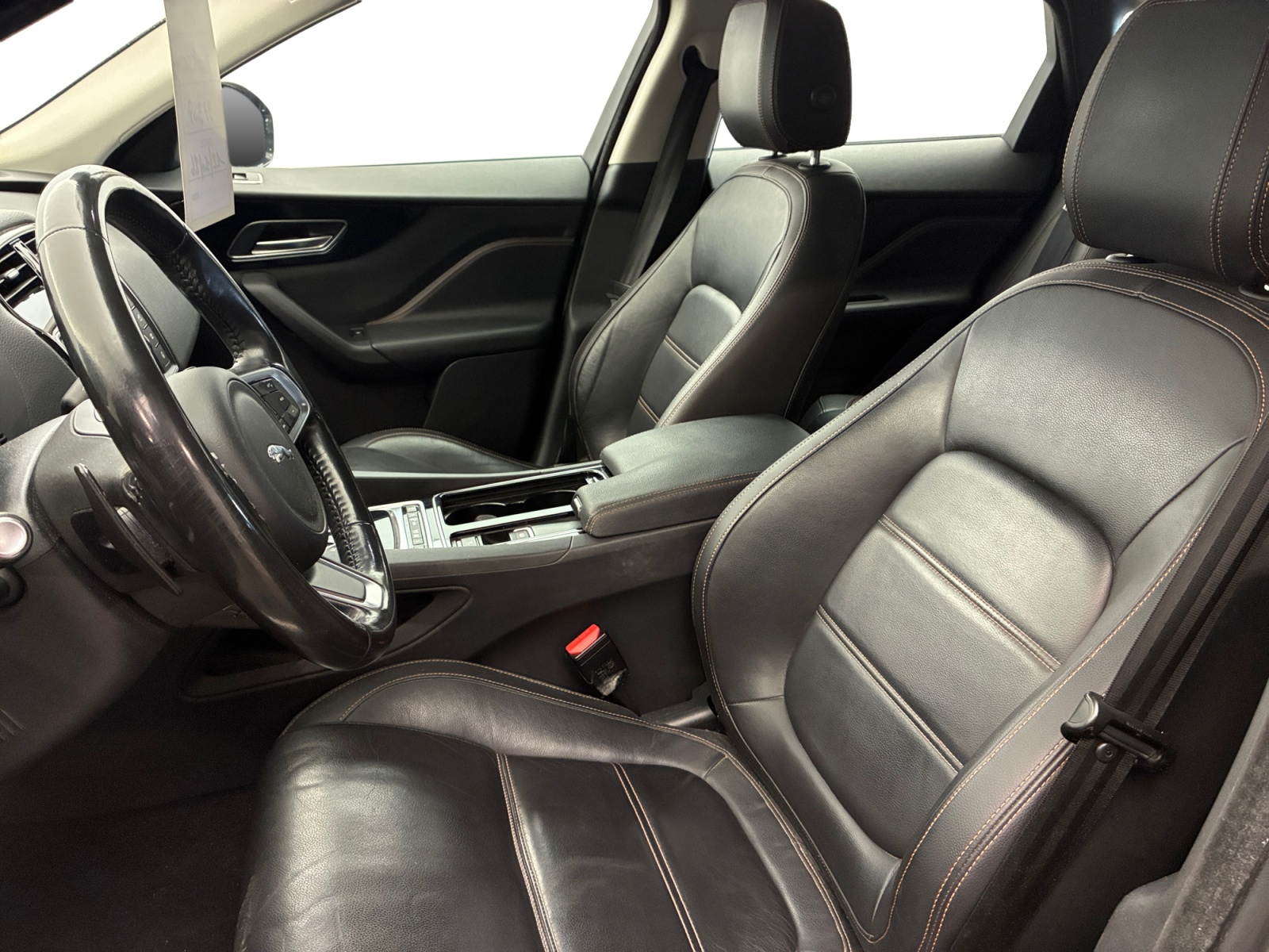 JAGUAR F-Pace 2.0 D - 180 ch AWD BVA8 Prestige Prestige 2018