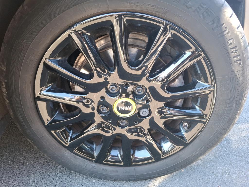 MINI HATCH 3 Portes Cooper SE 184 ch Edition Premium Plus 2023