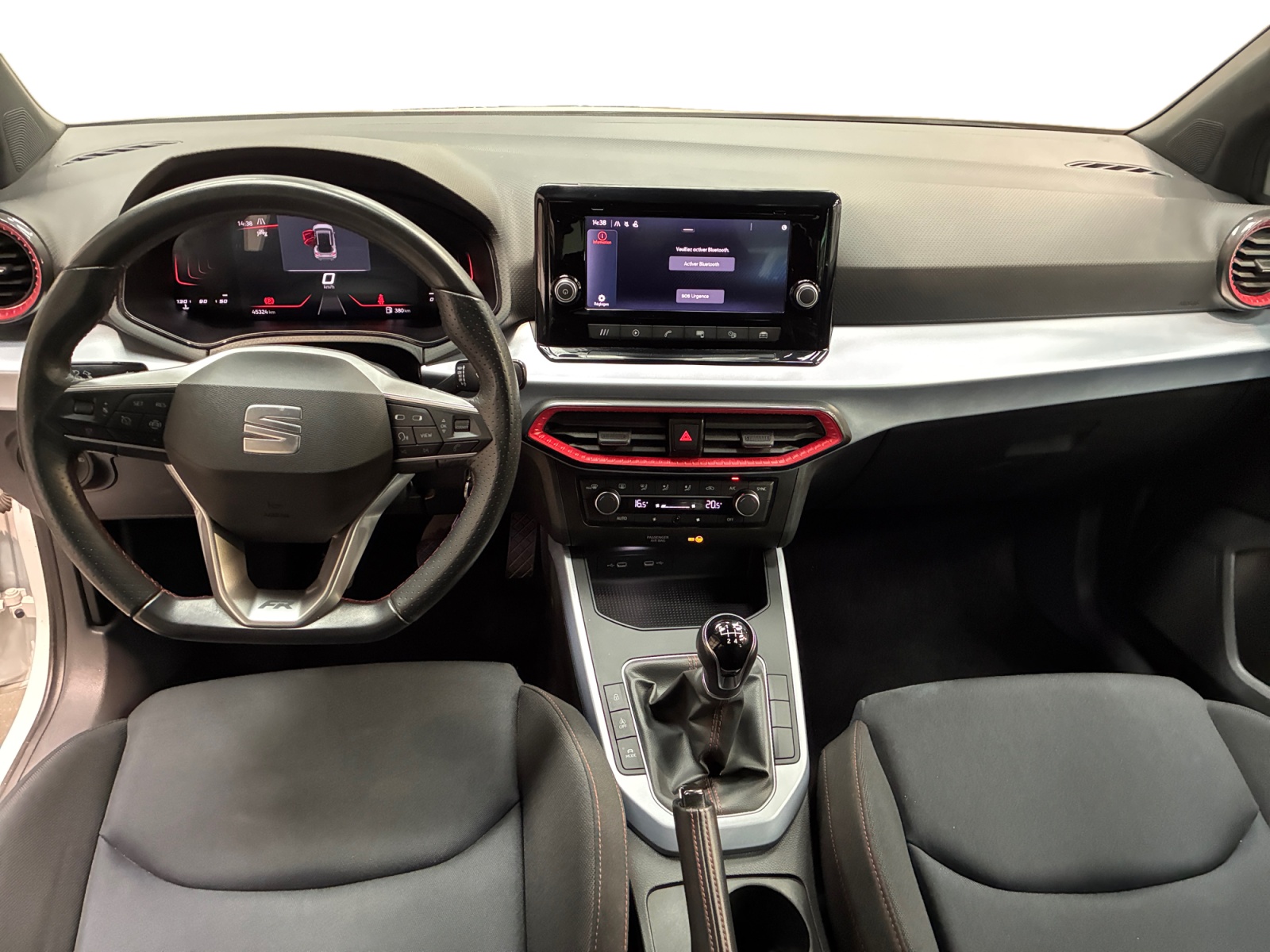 SEAT Arona 1.0 TSI 95 ch Start/Stop BVM5 Xperience pack FR 2024
