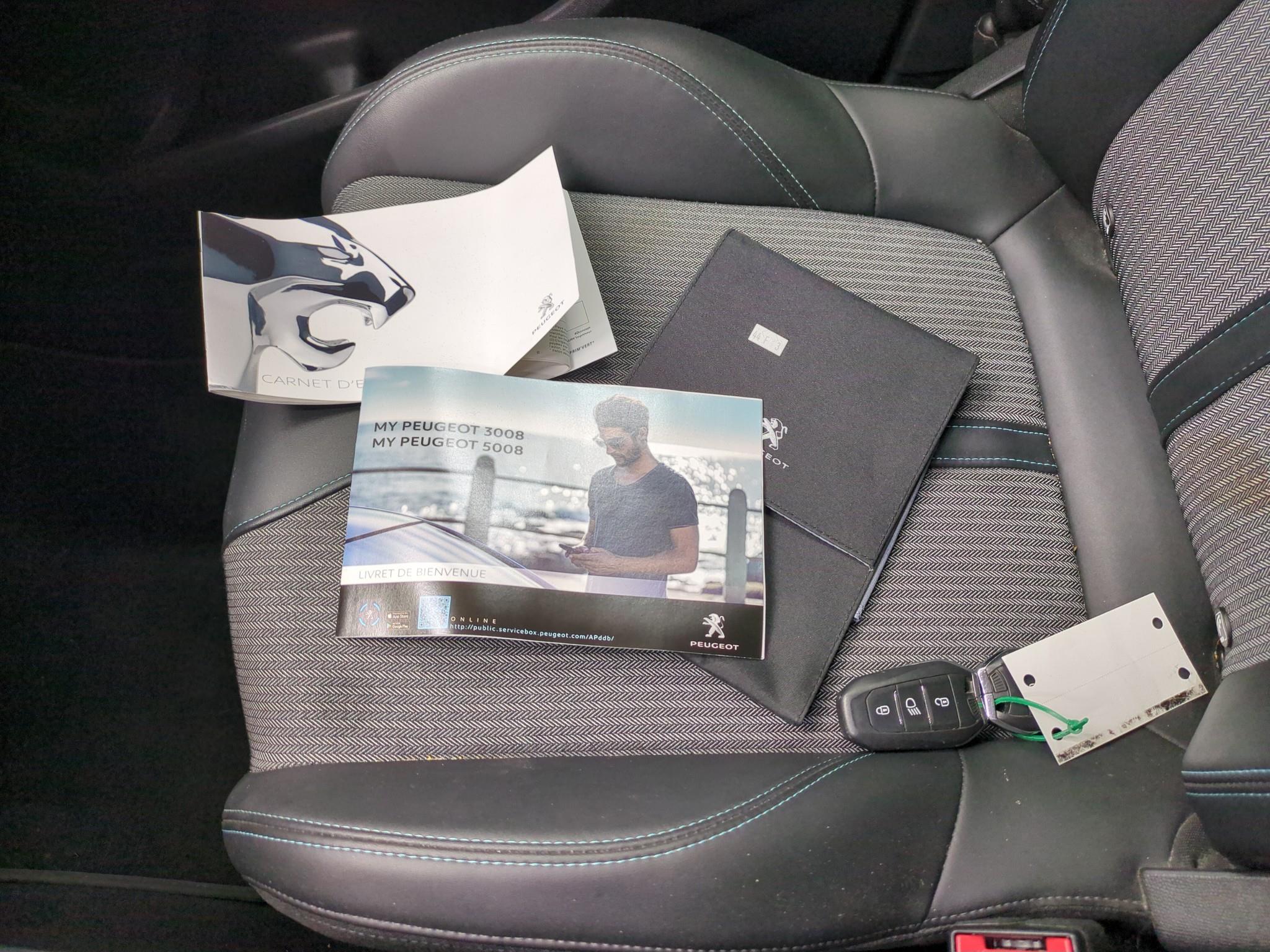 PEUGEOT 3008 BlueHDi 130ch S&S EAT8 Allure Pack 2022