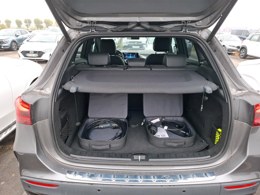 MERCEDES-BENZ GLA 250 e Hybrid EQ 8G-DCT AMG Line 2024