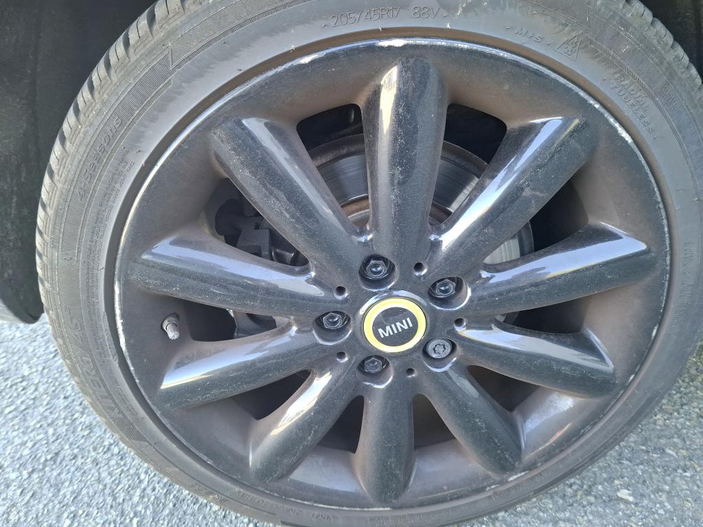 MINI HATCH 3 Portes Cooper SE 184 ch Finition Greenwich 2020