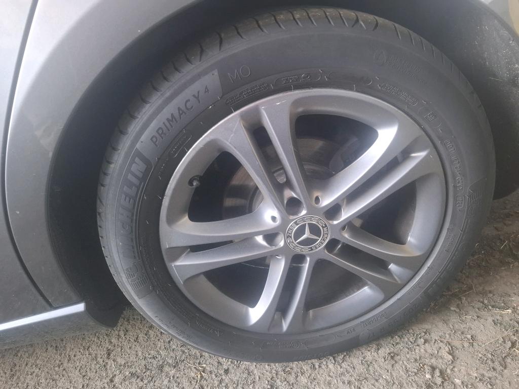 MERCEDES-BENZ MERCEDES CLASSE A 180 d 7G-DCT Style Line 2020