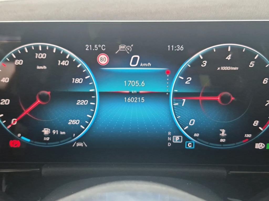 MERCEDES-BENZ MERCEDES GLA II 200 7G-DCT AMG Line 2022