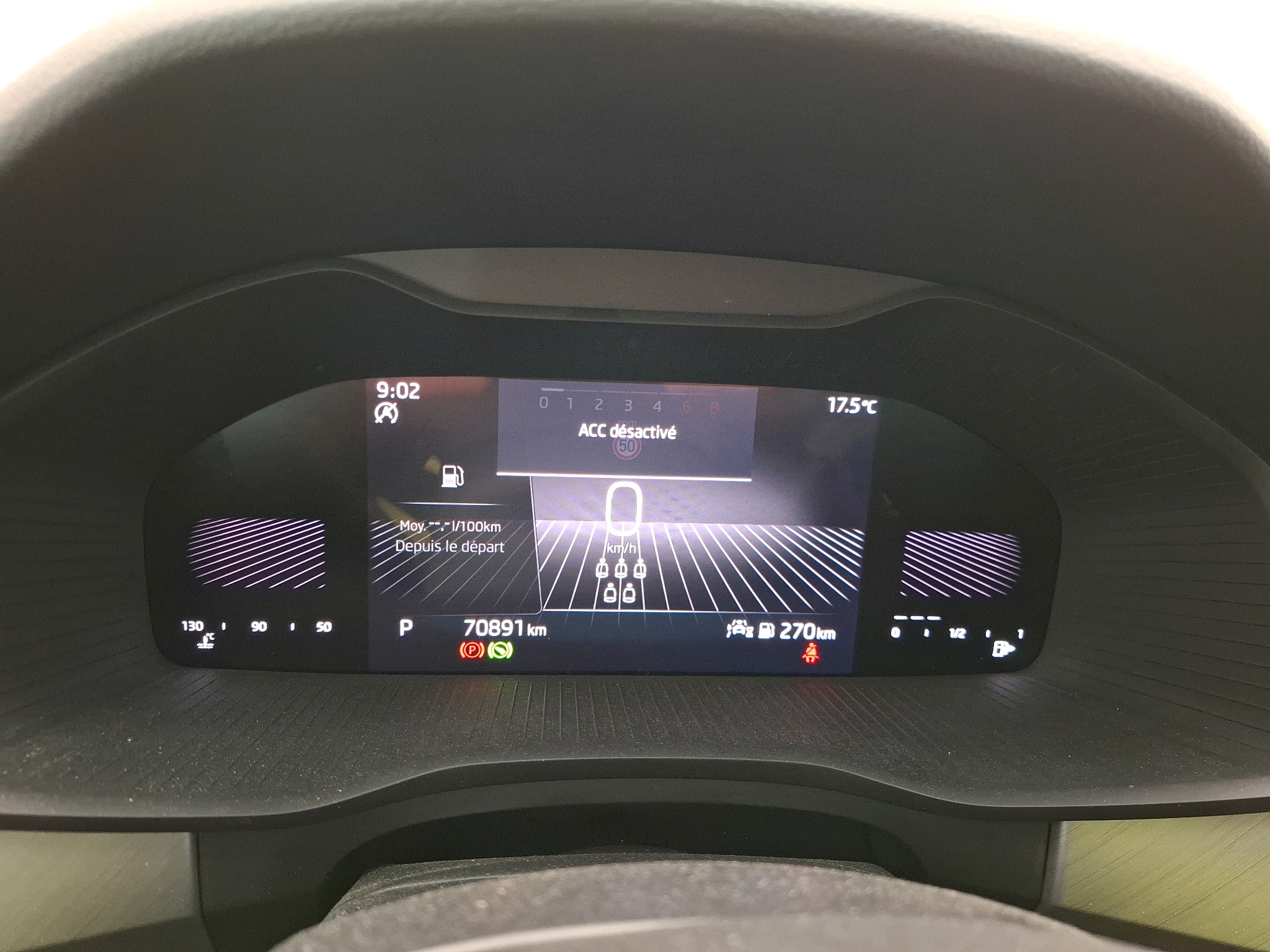 SKODA KODIAQ 1.5 TSI 150 ACT DSG7 7pl Business 2023