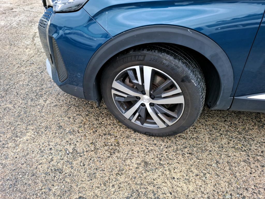 PEUGEOT 3008 Hybrid 225 e-EAT8 Allure 2022