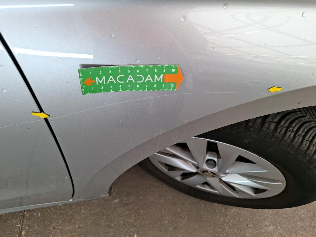 SKODA FABIA 1.0 MPI 80 ch BVM5 Ambition 2023