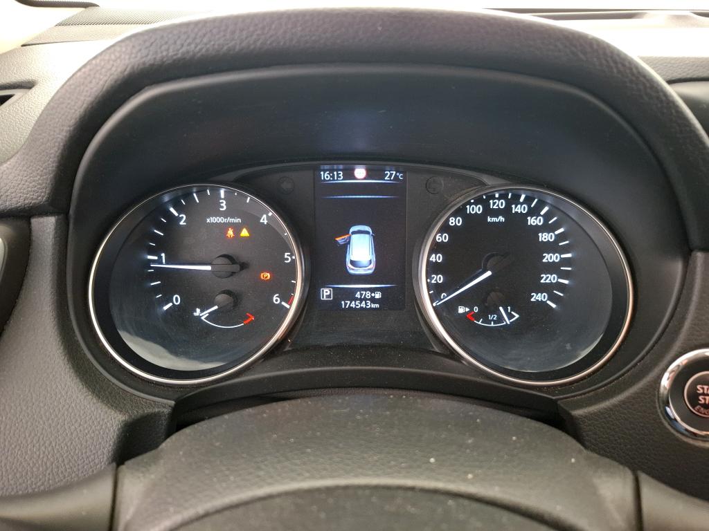 NISSAN  2018