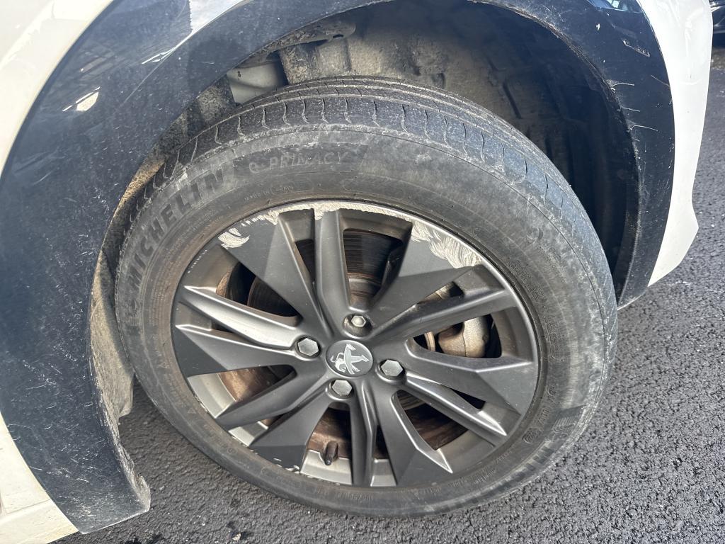 PEUGEOT 208 AFFAIRE BUSINESS R 2023