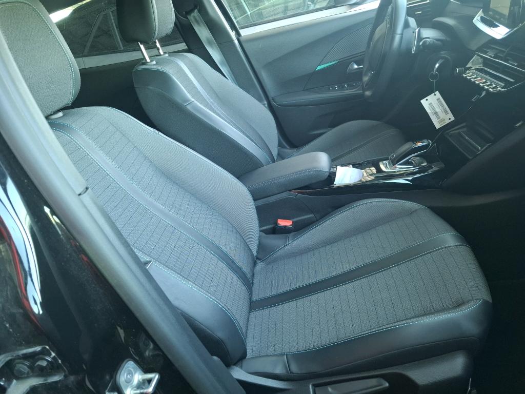 PEUGEOT 2008 BlueHDi 130 S&S EAT8 Allure 2021