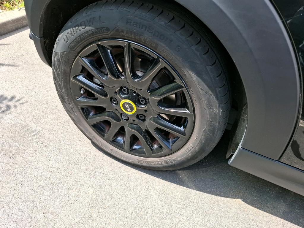 MINI HATCH 3 Portes Cooper SE 184 ch Edition Premium Plus 2023