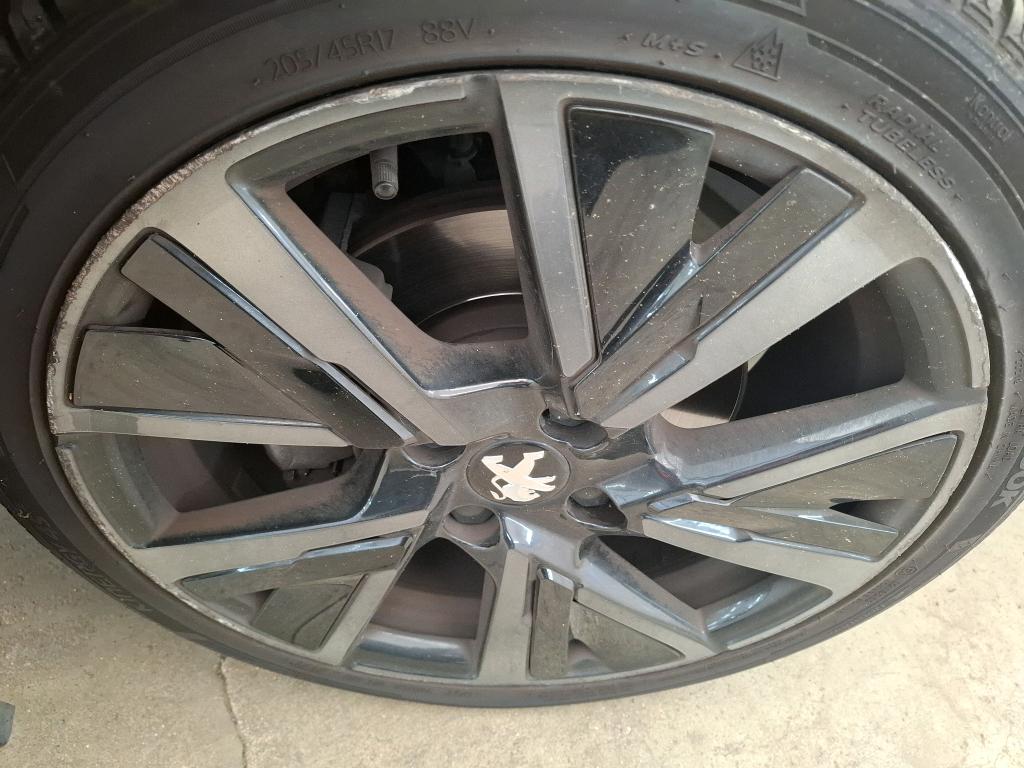 PEUGEOT 208) 208 PureTech 130 S&S EAT8 GT Pack 2021