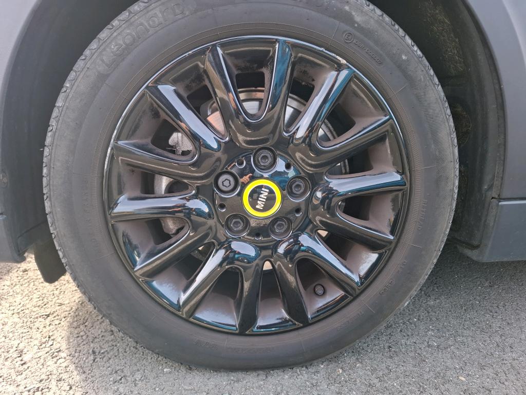 MINI HATCH 3 Portes Cooper SE 184 ch Edition Premium Plus 2023