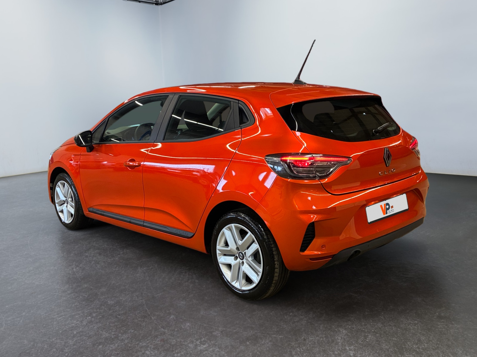 RENAULT CLIO SOCIETE BLUE DCI 100 EVOLUTION REVERSIBLE 2024