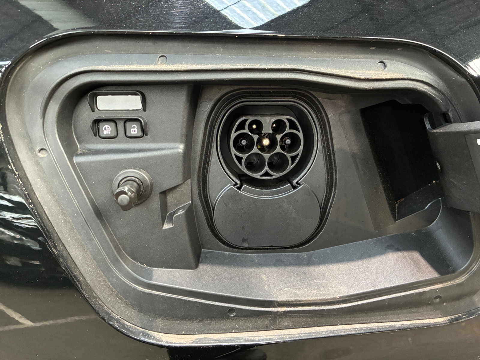 RENAULT Rafale E-Tech full hybrid 200 2025