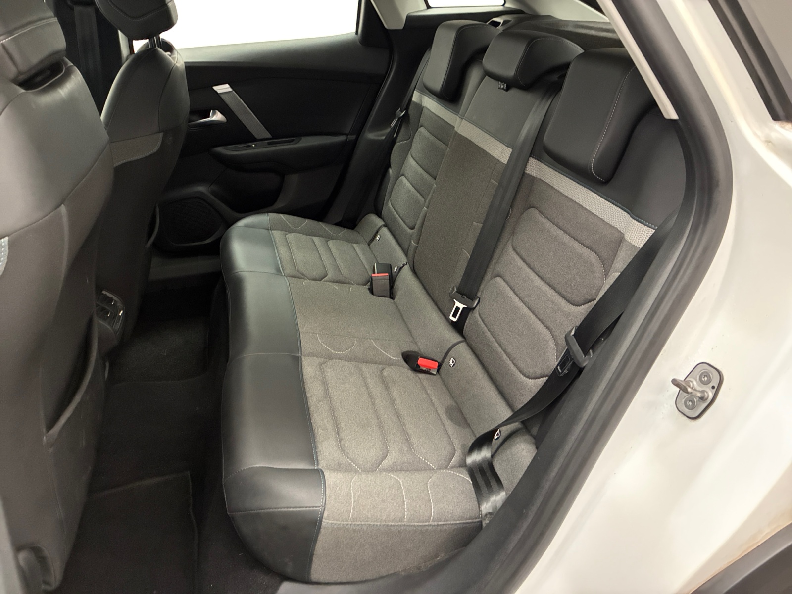 CITROEN C4 BlueHDi 110 S&S BVM6 Feel Pack Business 2021