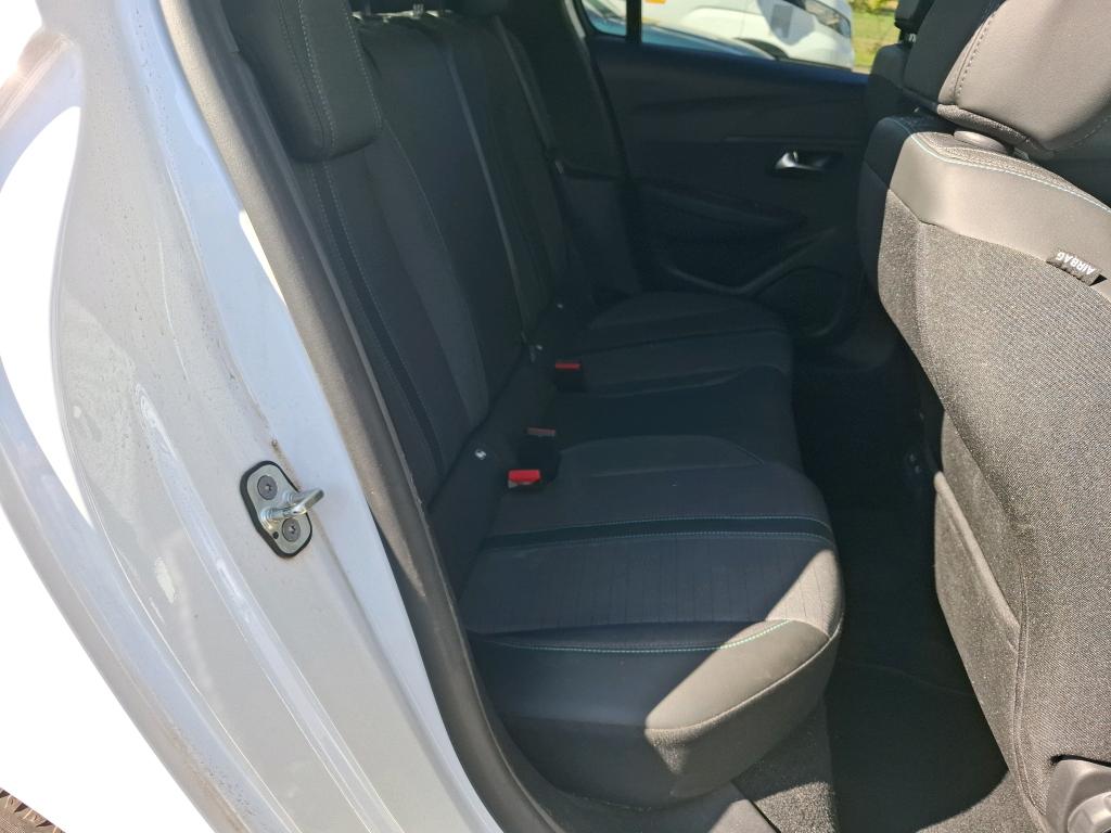PEUGEOT 208) 208 PureTech 100 S&S EAT8 Allure Pack 2023