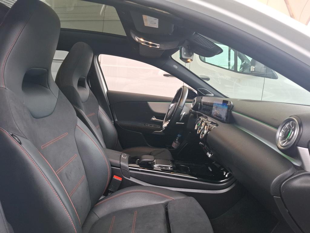 MERCEDES-BENZ CLASSE A 180 7G-DCT AMG Line 2021