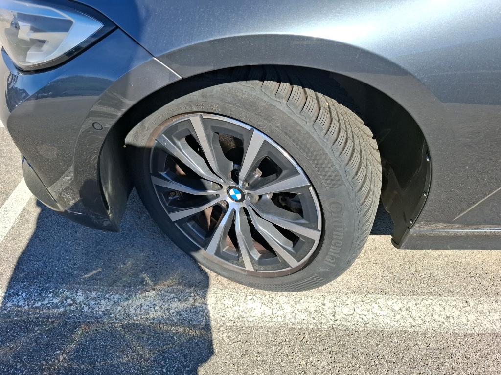 BMW SERIE 3 TOURING G21 318d 150 ch BVA8 Lounge 2022