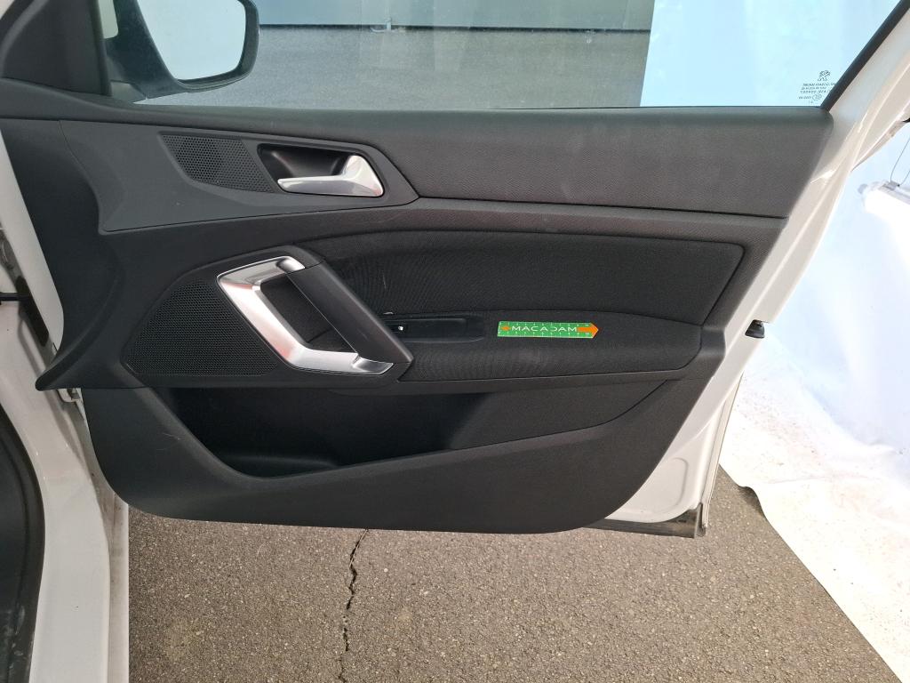 PEUGEOT 308 SW BlueHDi 130ch S&S EAT8 Active Business 2021