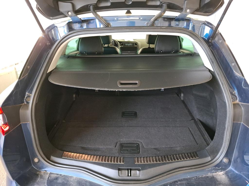 RENAULT MÉGANE MEGANE IV ESTATE TCe 140 EDC FAP Business Intens 2020