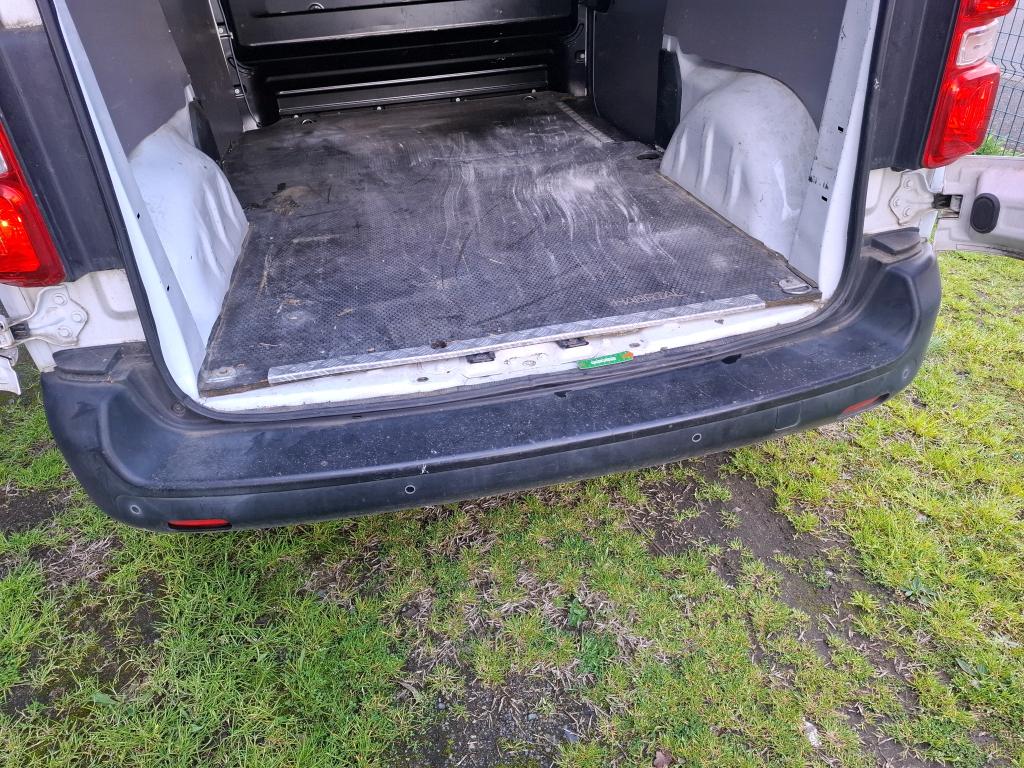 PEUGEOT EXPERT FOURGON TOLE STANDARD 1.5 BLUEHDI 120 S&S BVM6 PREMIUM 2020