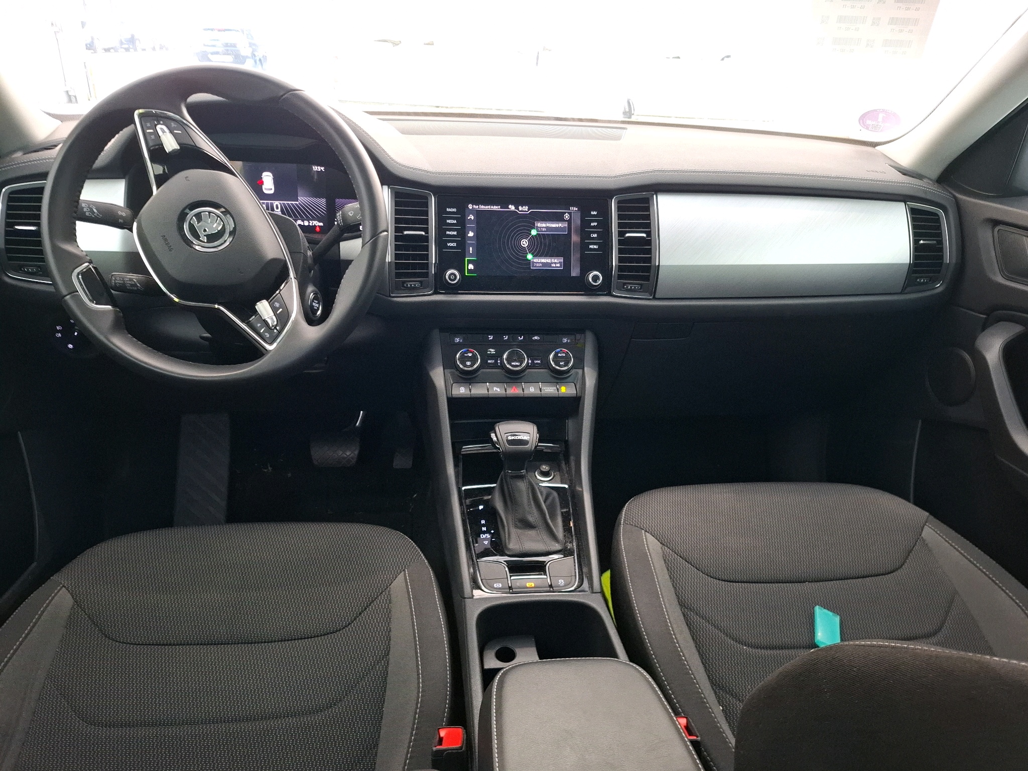 SKODA KODIAQ 1.5 TSI 150 ACT DSG7 7pl Business 2023