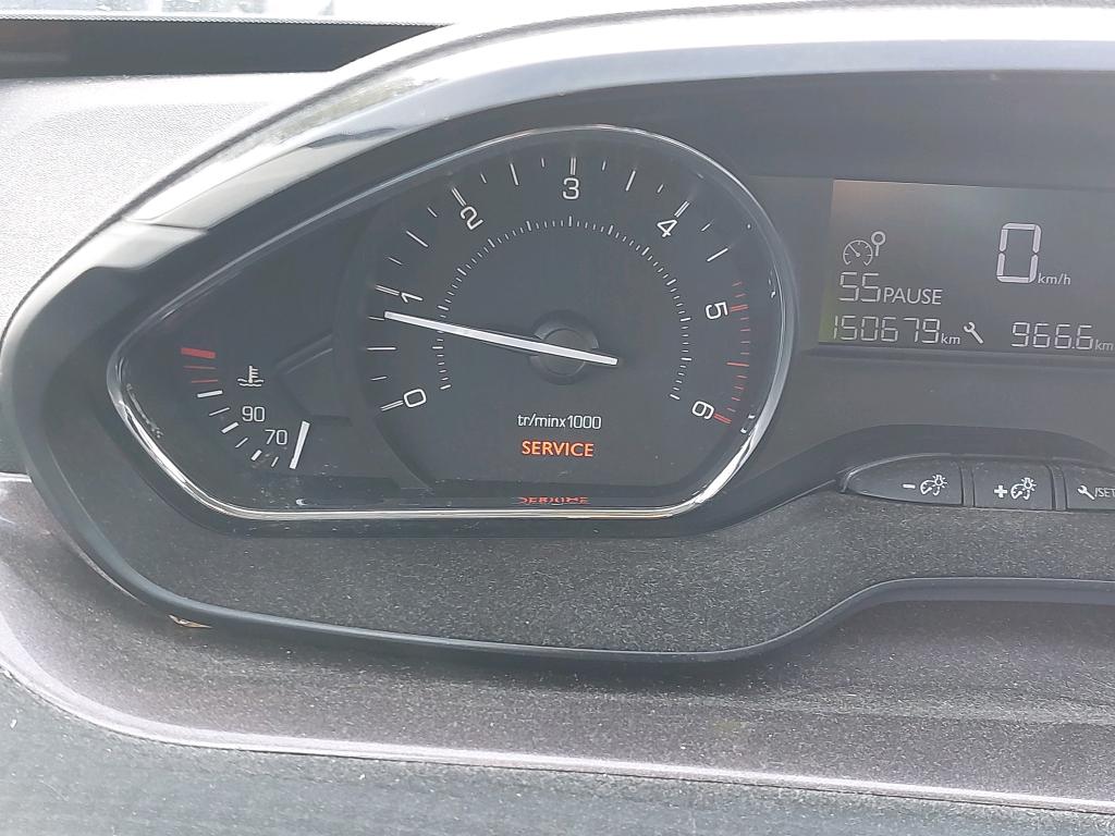 PEUGEOT 2008 1.6 e-HDi 92ch FAP BVM5 Active 2015