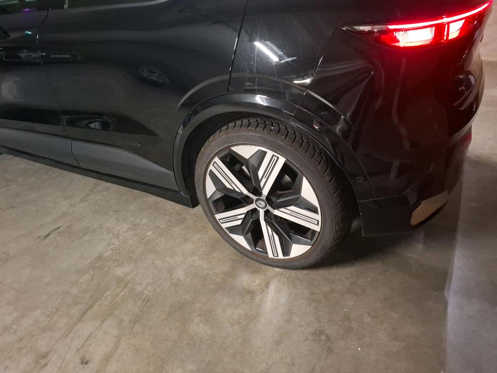 RENAULT MÉGANE MEGANE E-TECH EV60 220 ch super charge Iconic 2023