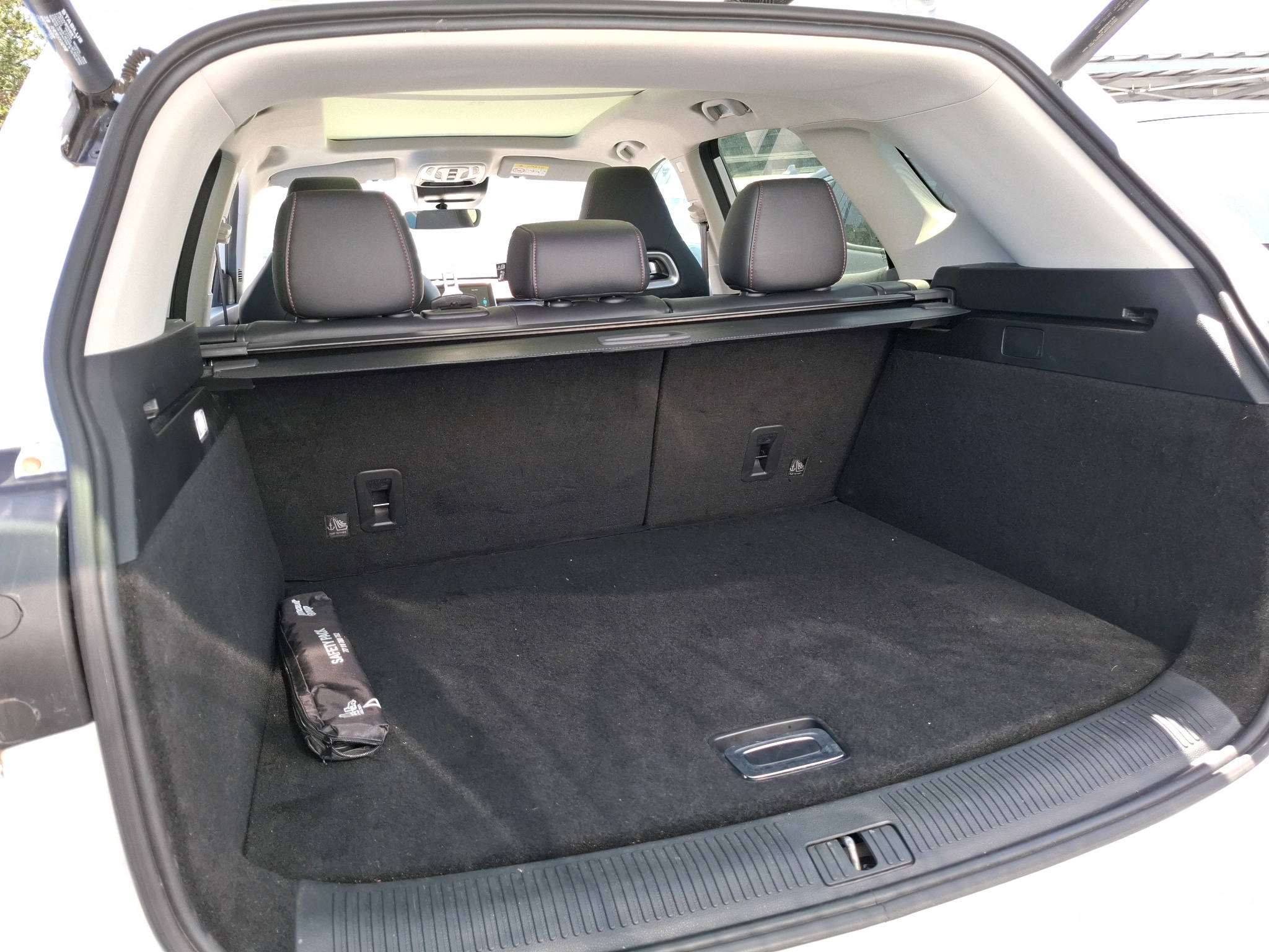 MG EHS 1.5T GDI PHEV Luxury 2024