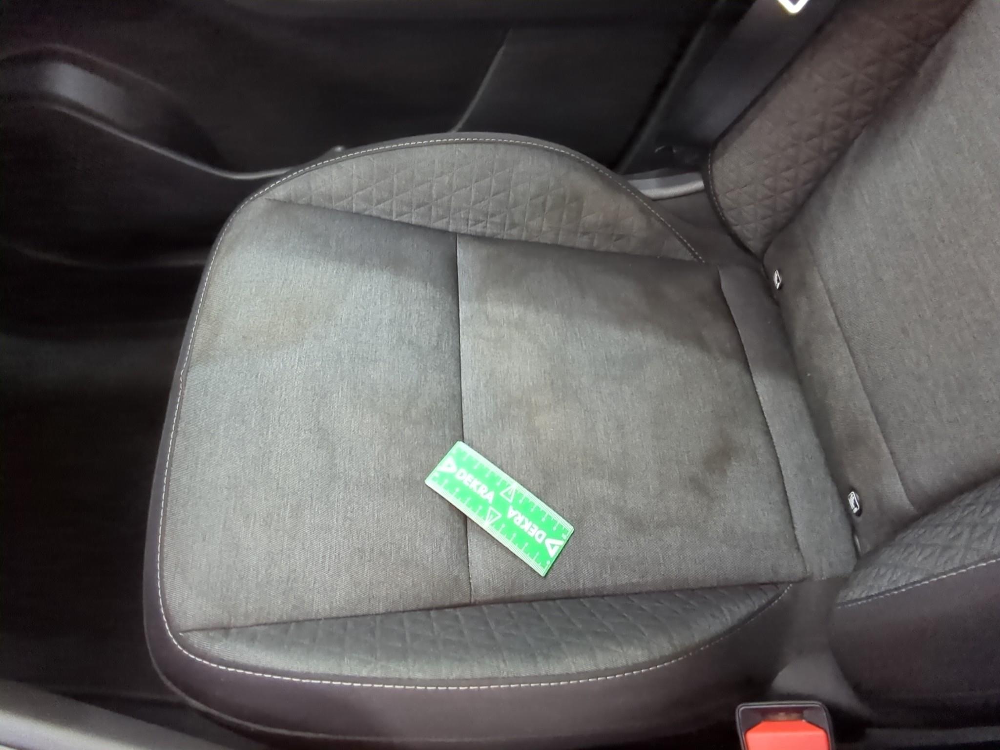 RENAULT CAPTUR E-Tech 145 - 21 Business 2022