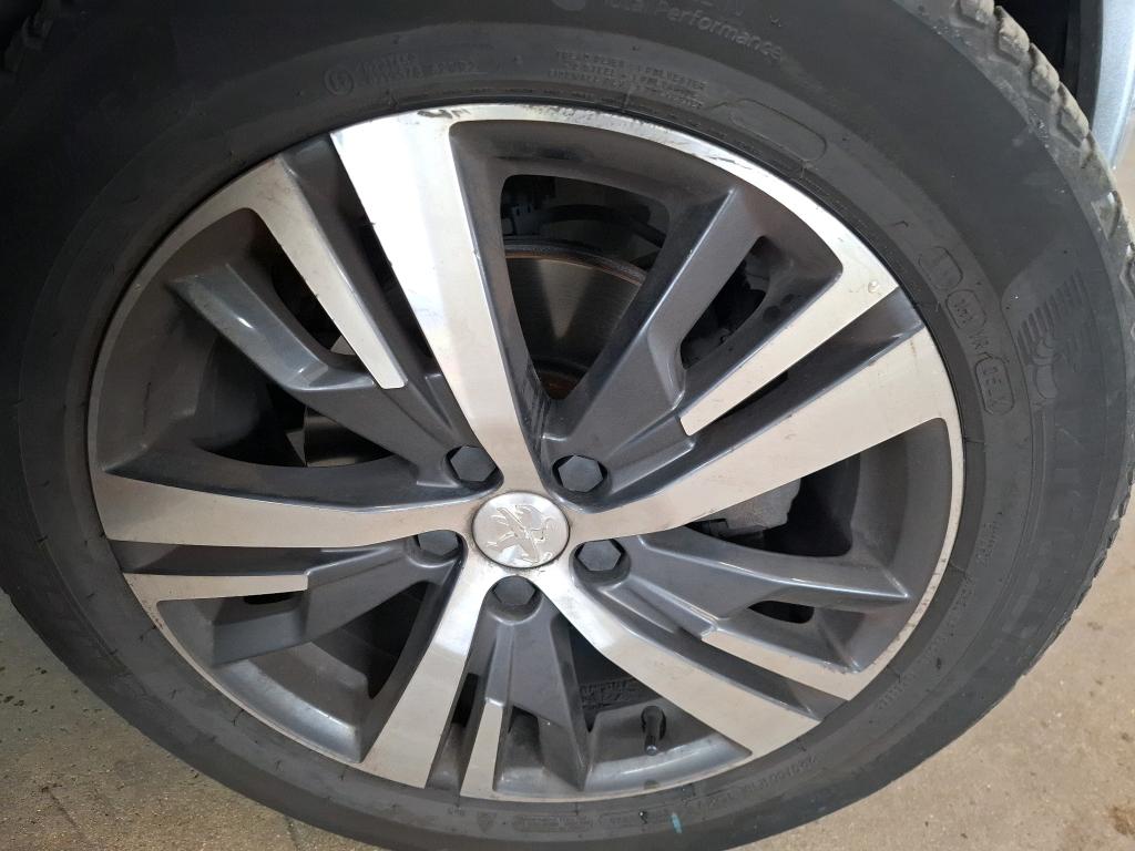 PEUGEOT 3008 BlueHDi 130ch S&S EAT8 Allure Pack 2020