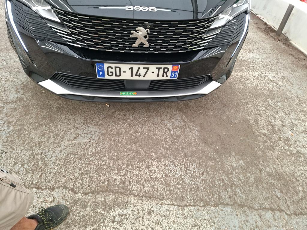 PEUGEOT 3008 Hybrid 225 e-EAT8 Allure Pack 2021