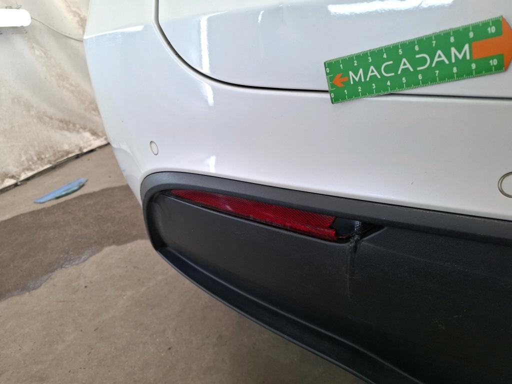 TESLA  2022